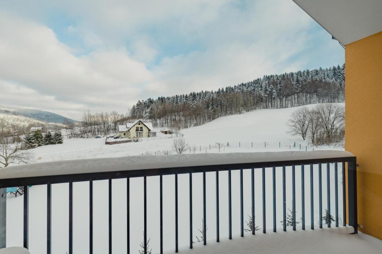 Szczyrk Ptasie Apartamenty Nowosc Z Widokiem Na Gory Экстерьер фото